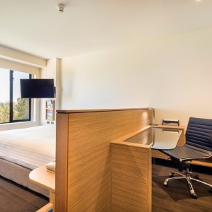 Banner_Superior_Room_King_2