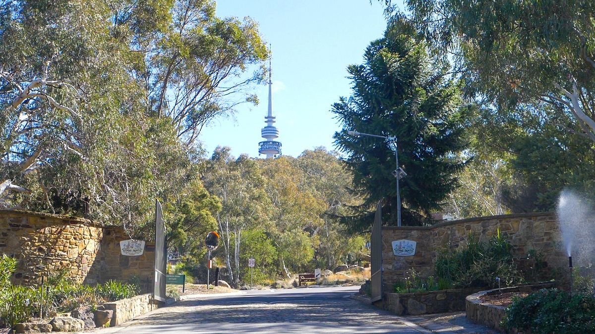 The entrance to the Australian National Botanic Gardens