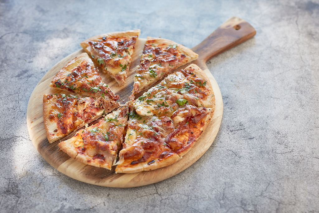 Meat lover’s pizza | lamb, ham, chicken, pepperoni, mozzarella cheese and tomato